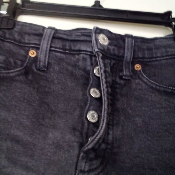 Old Navy Cut-Off Shorts Women 4 Denim Sky Hi A-Line Raw Hem Black - Picture 6 of 12